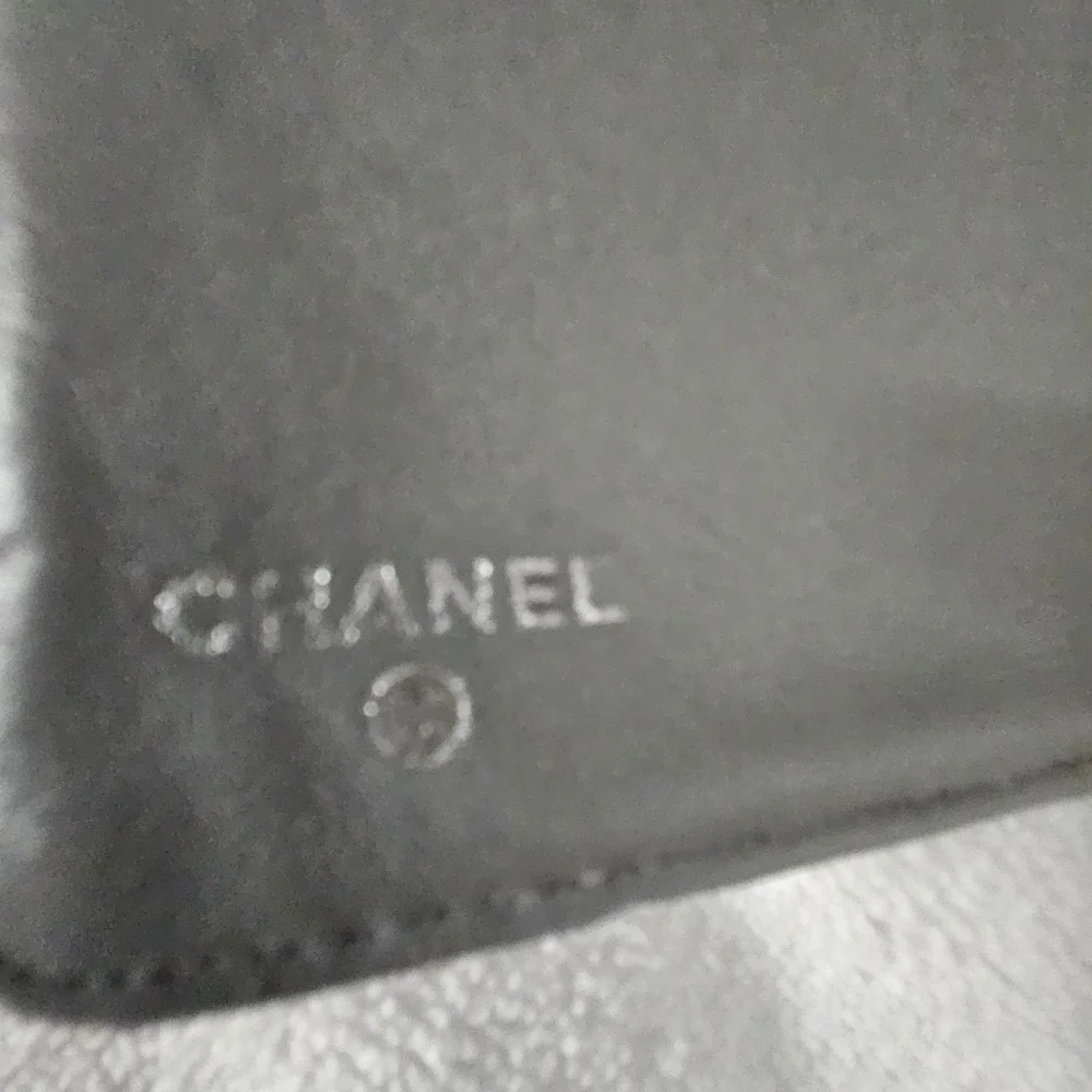 💕❣️Chanel Camellia Black Leather Wallet - Women - Great Condition🩷❤️